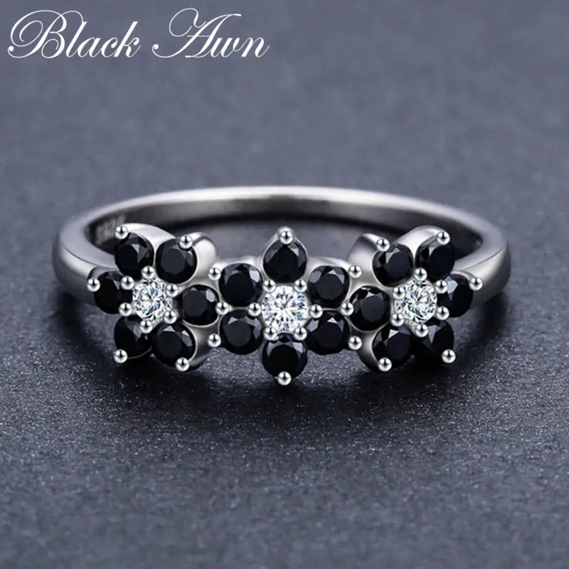 2024 New Cute Silver Color Jewelry Flower Bague Black Spinel Wedding Rings for Women Girl Party Gift